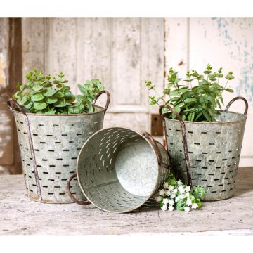 Vintage Large Rustic Metal Cream City Flour Bin & Sifter Storage – Redbud  Ridge Home Decor